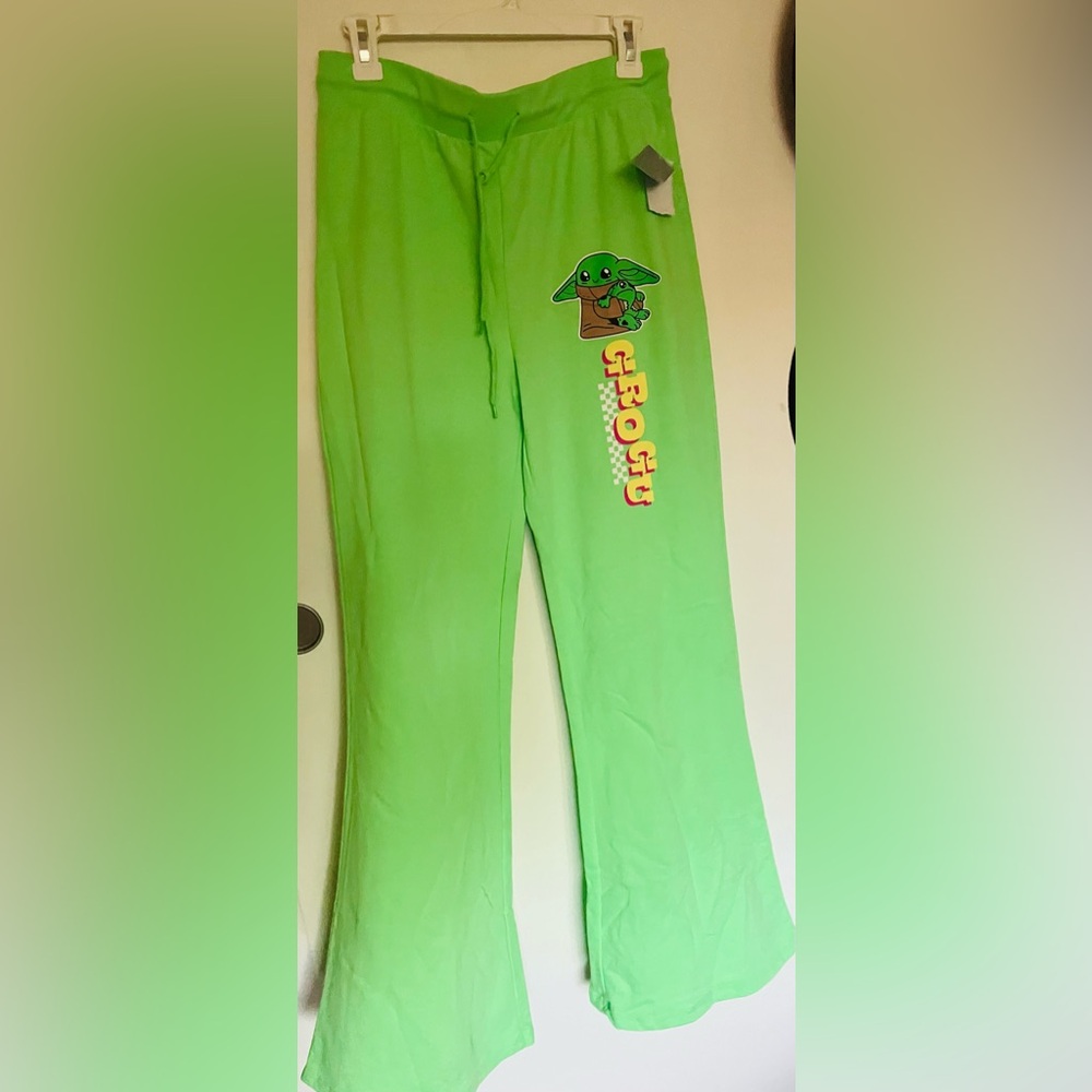 Star Wars baby yoda sweats!